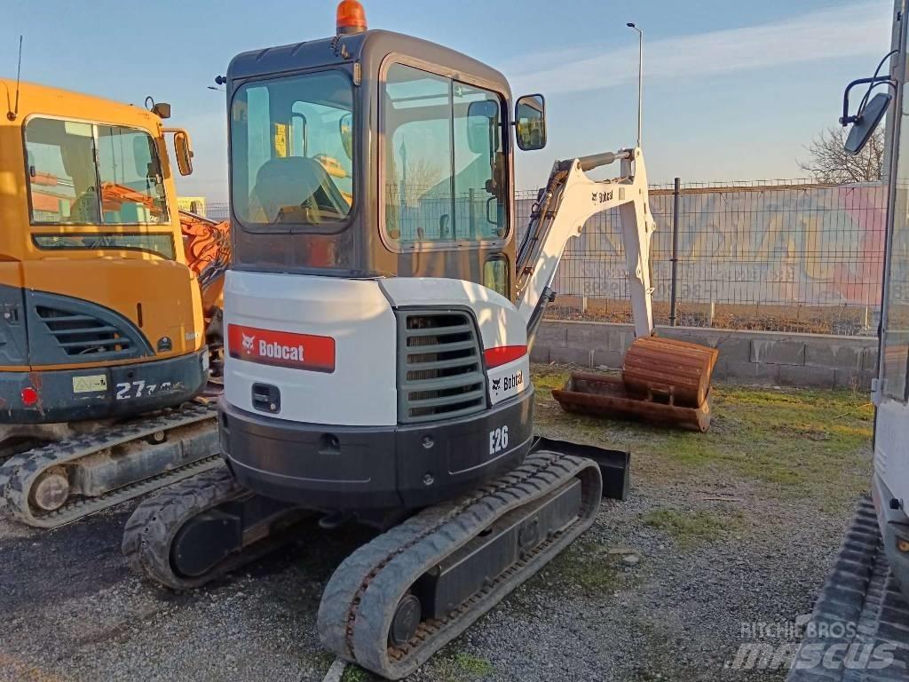 Bobcat E 26 Mini excavators < 7t