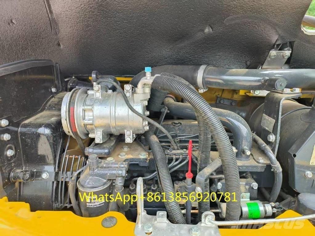 Komatsu PC 78 US Mini excavators < 7t