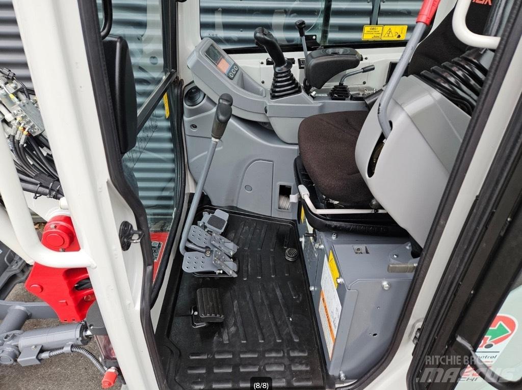 Takeuchi TB 225 Mini excavators < 7t