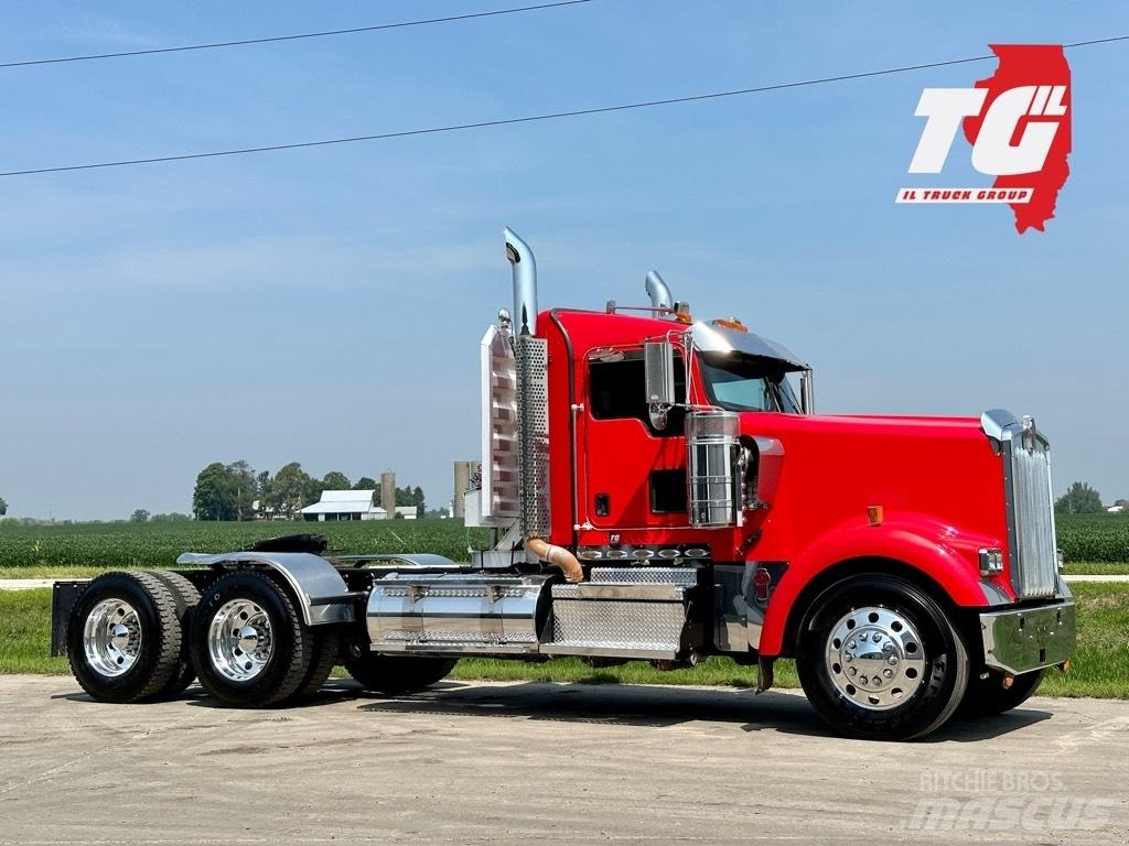 Kenworth W900 Truck Tractor Units