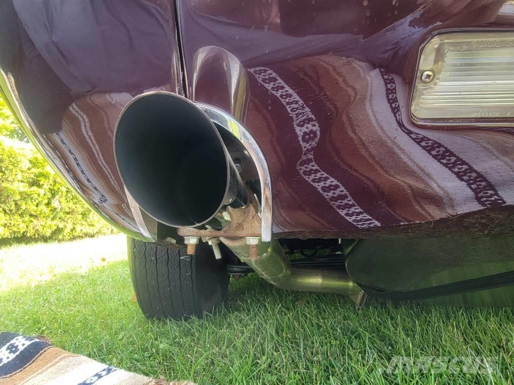 Chevrolet Corvette Cars