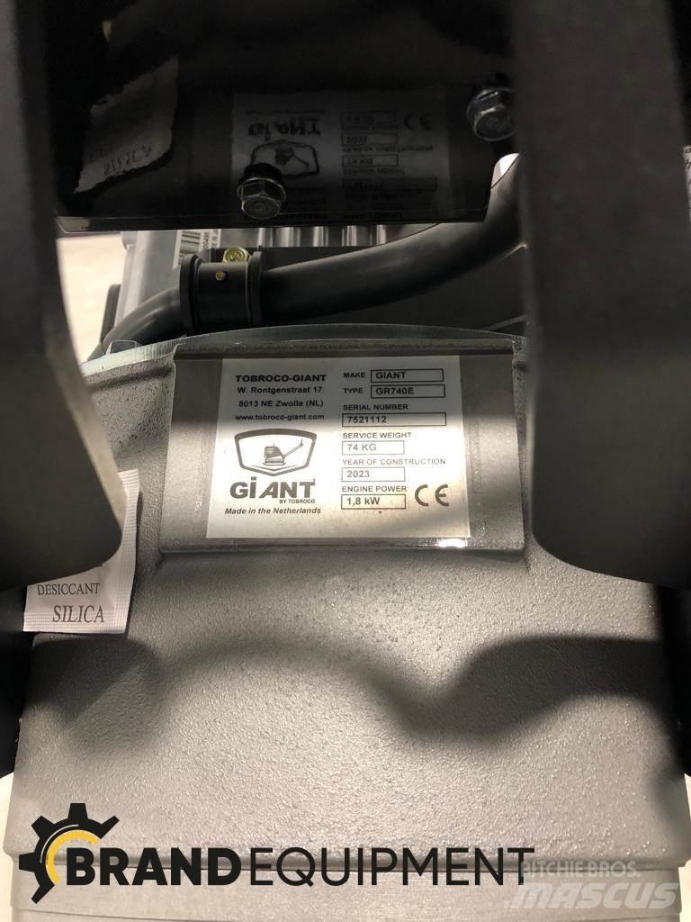 GiANT GR740E Vibrator compactors