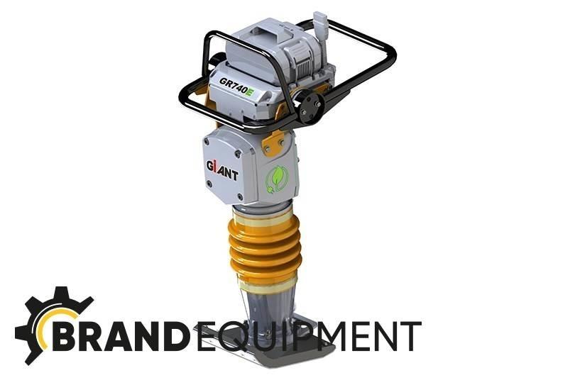 GiANT GR740E Vibrator compactors