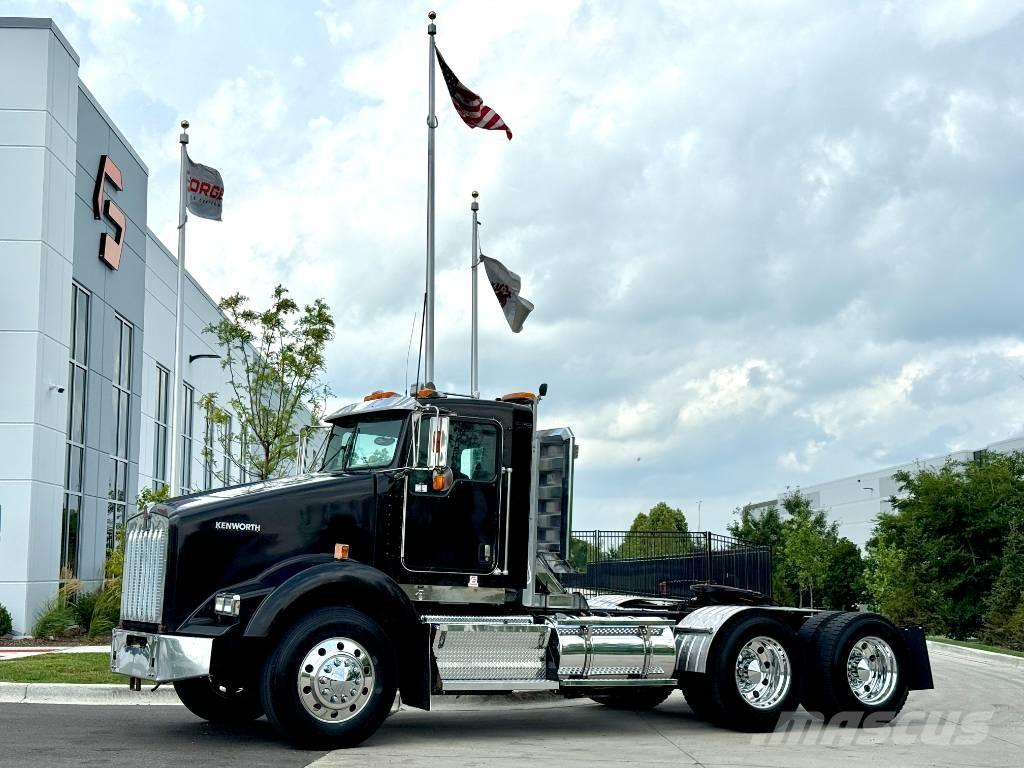 Kenworth T 800 Truck Tractor Units