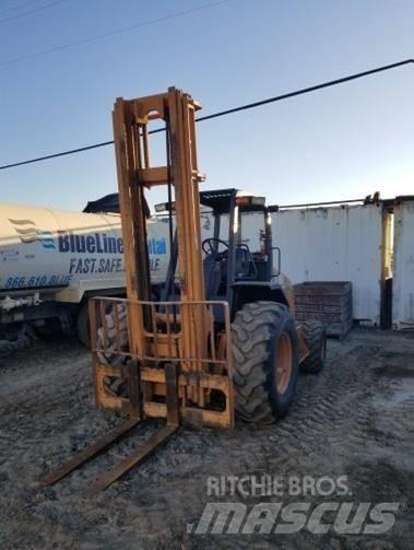CASE 586H Rough terrain truck