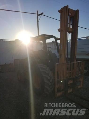 CASE 586H Rough terrain truck