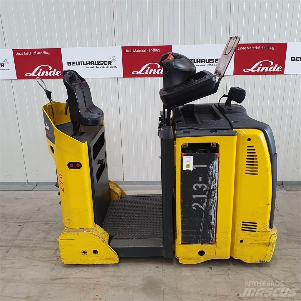 Linde P30C Towing truck