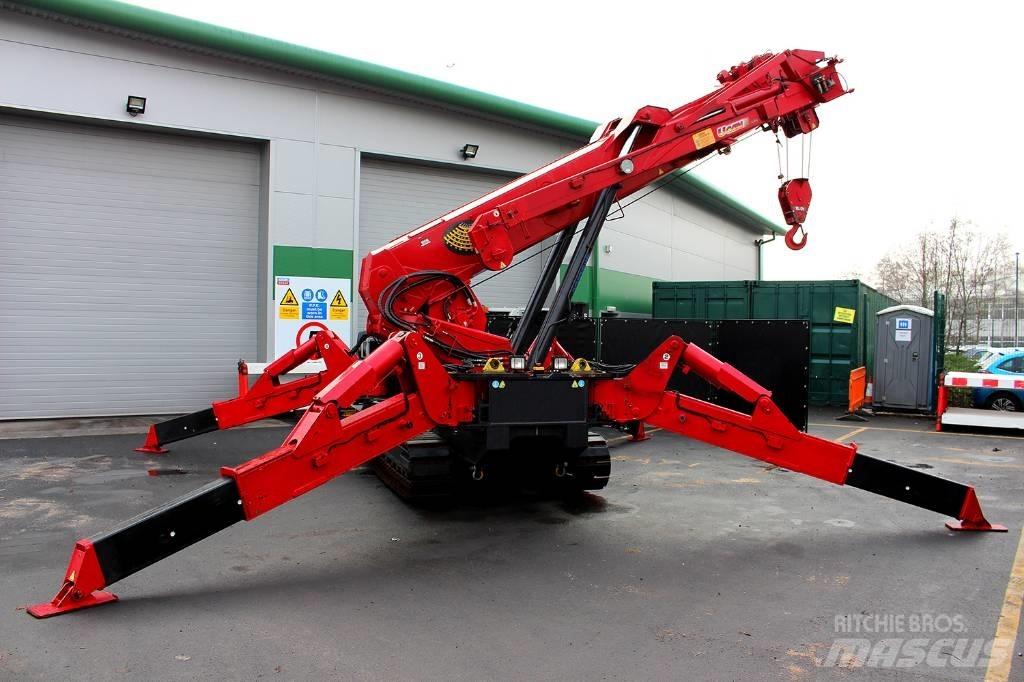 Unic URW-1006 Mini cranes