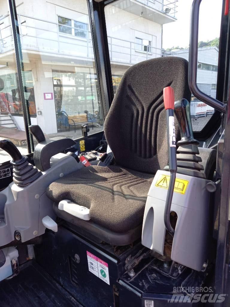Kubota U 27-4 Mini excavators < 7t