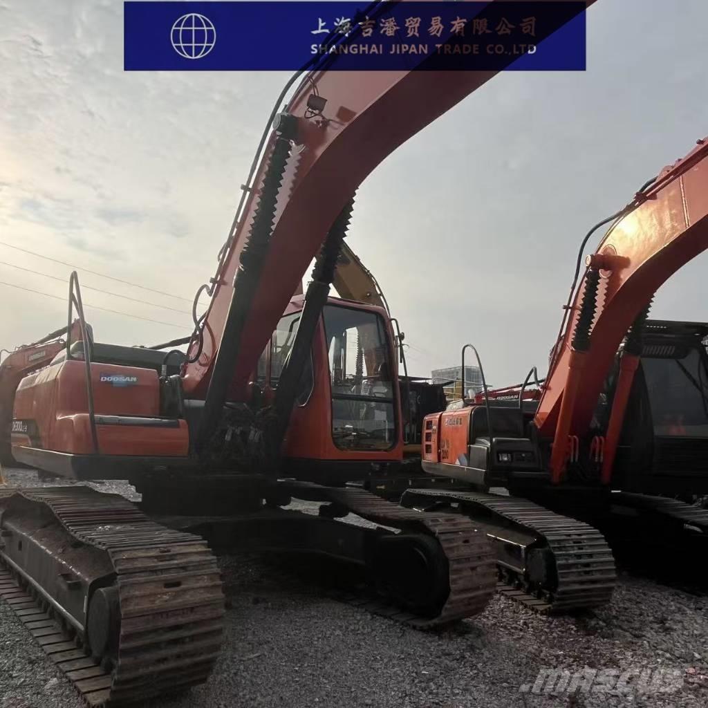 Doosan DH 300 Crawler excavators