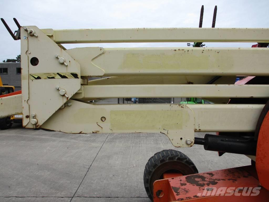 JLG 510 AJ (048) Compact self-propelled boom lifts