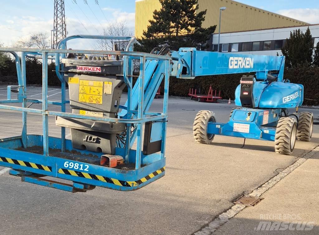 JLG M 600 JP Articulated boom lifts