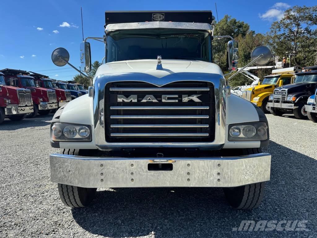 Mack Granite 84FR Tipper trucks
