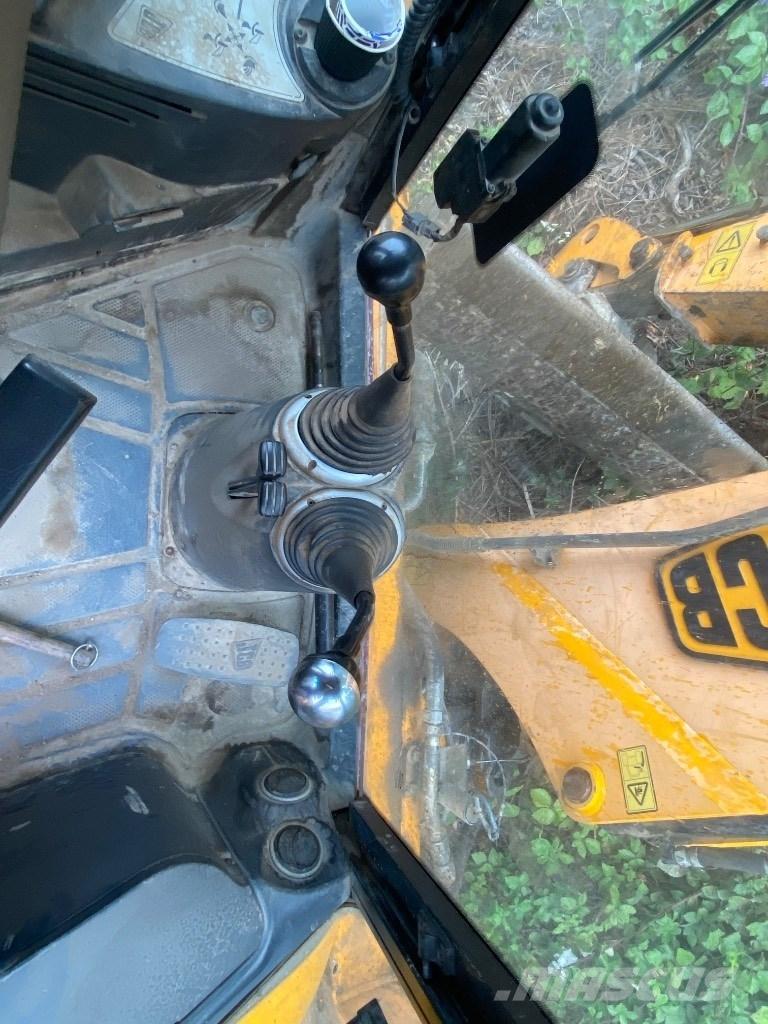 JCB 3 CX TLB's