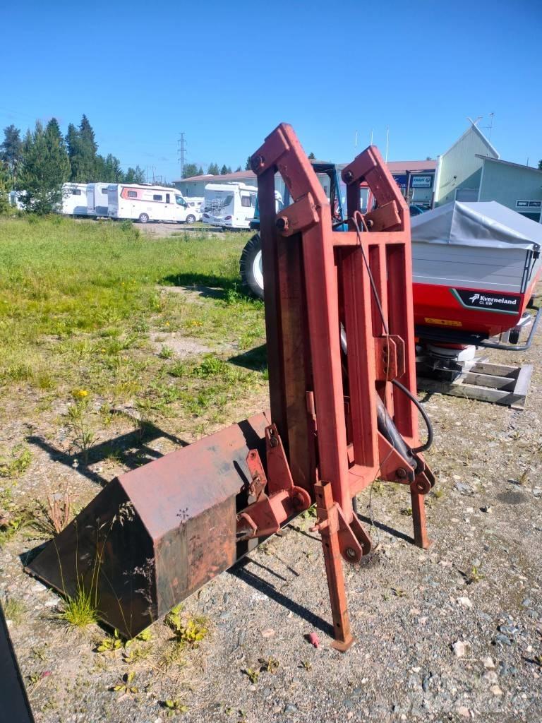  [Other) Takakuormaaja Other groundscare machines