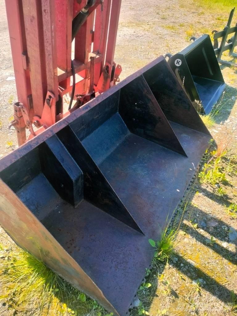  [Other) Takakuormaaja Other groundscare machines