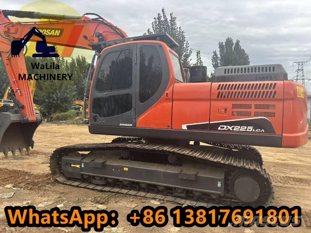 Doosan DX 225 LCA Crawler excavators