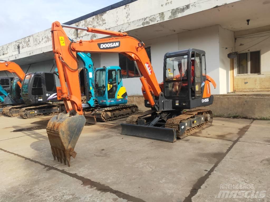 Doosan DH55 Mini excavators < 7t