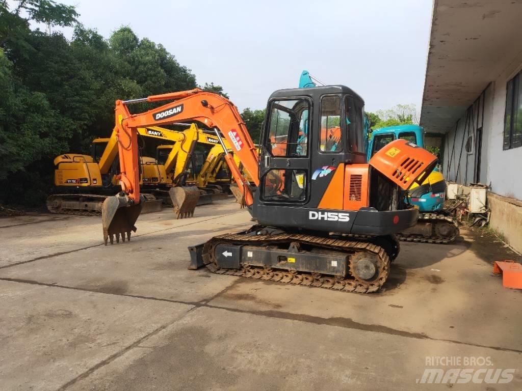 Doosan DH55 Mini excavators < 7t