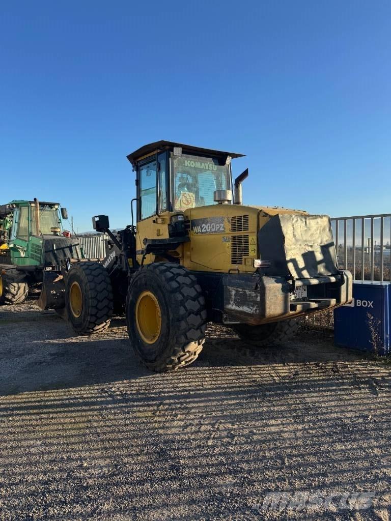 Komatsu WA 200 PZ-6 Wheel loaders