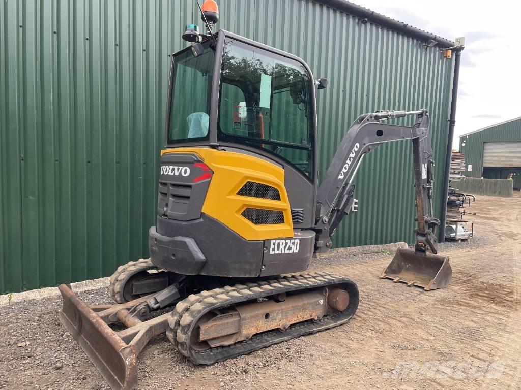 Volvo ECR 25 D Mini excavators < 7t