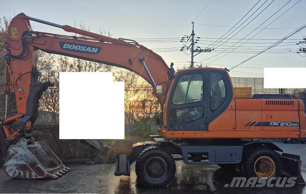 Doosan DX 210 WA Wheeled excavators