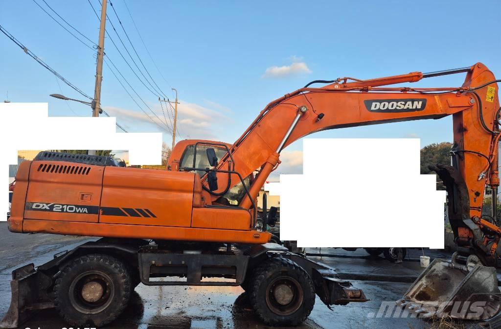 Doosan DX 210 WA Wheeled excavators