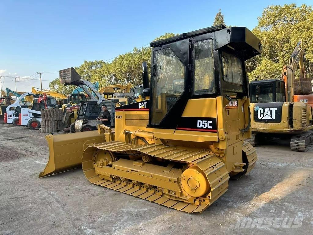 CAT D 5 C Crawler dozers
