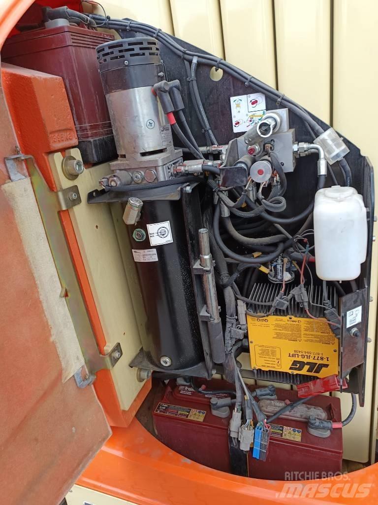JLG Toucan 12 E Plus Articulated boom lifts