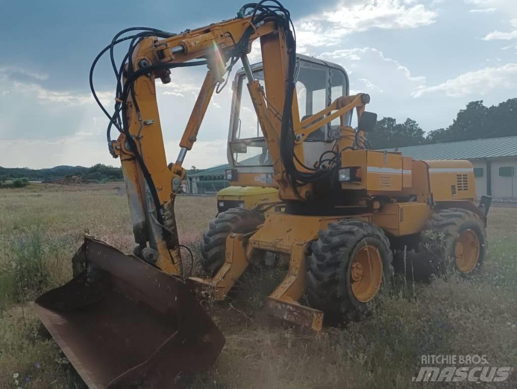 Mecalac 11 CX Wheeled excavators