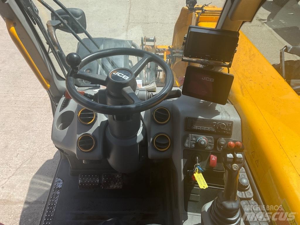 JCB 560-80 AGRI XTRA Farming telehandlers