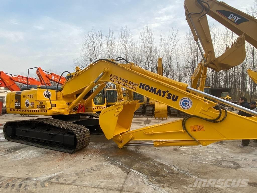 Komatsu PC 220-8 Crawler excavators