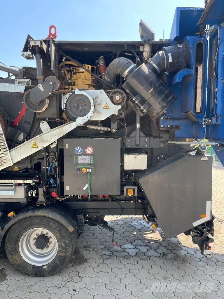 Komptech Axtor 4510 Waste Shredders