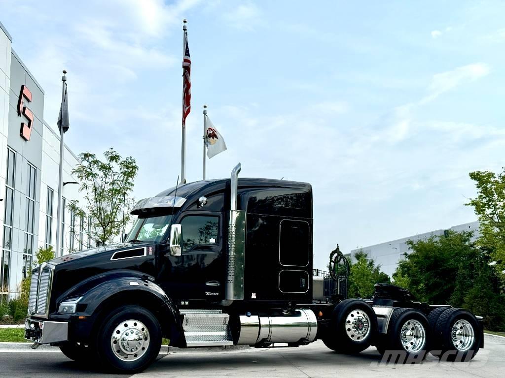 Kenworth T 880 Truck Tractor Units