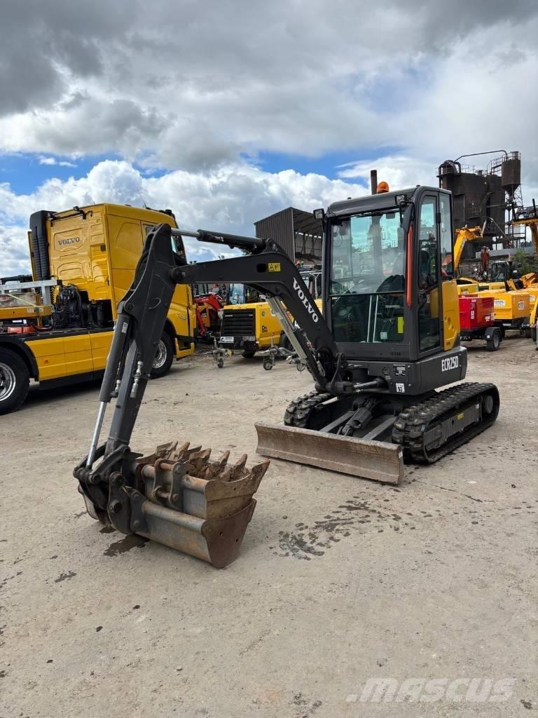 Volvo ECR 25 D Mini excavators < 7t