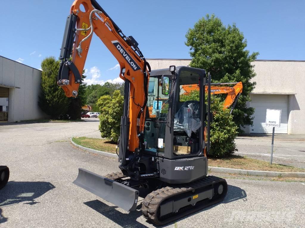 Develon DX 27 Z-7 Mini excavators < 7t