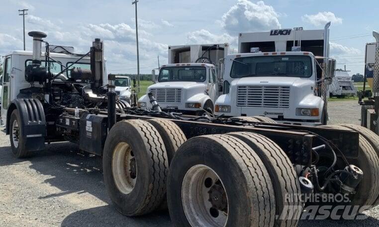 Autocar WX64 Chassis Cab trucks
