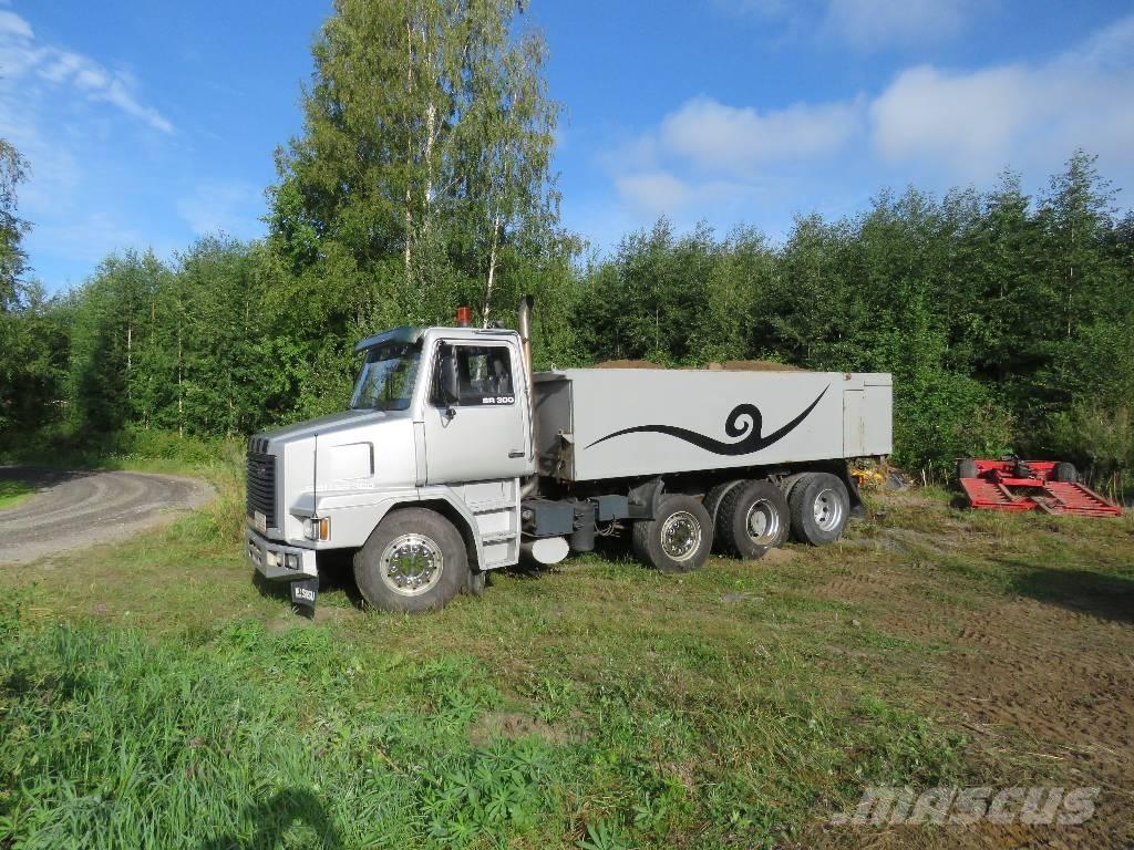 Sisu SR 300 Tipper trucks