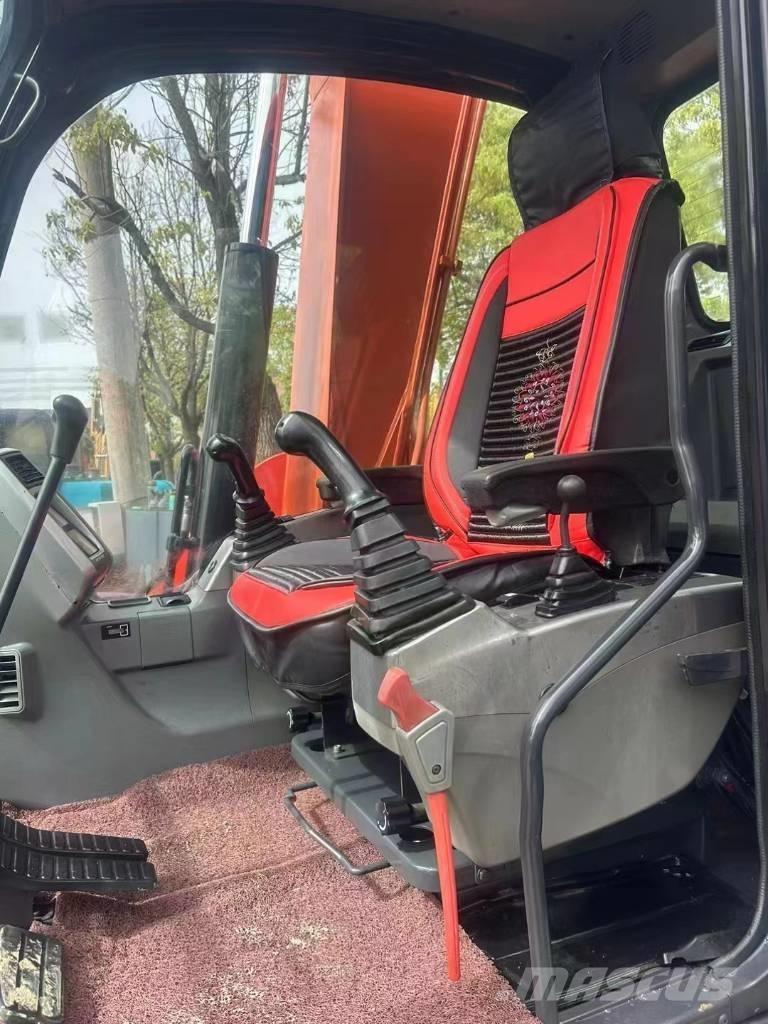 Doosan DX 75LC-9 C Mini excavators < 7t