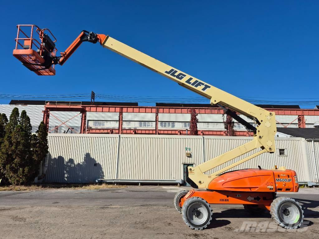 JLG M 600 JP Articulated boom lifts