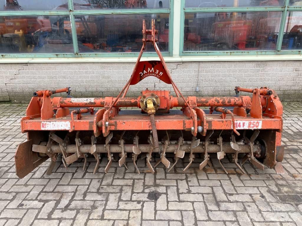  Grazioli RE 4 F 250 Other farming machines