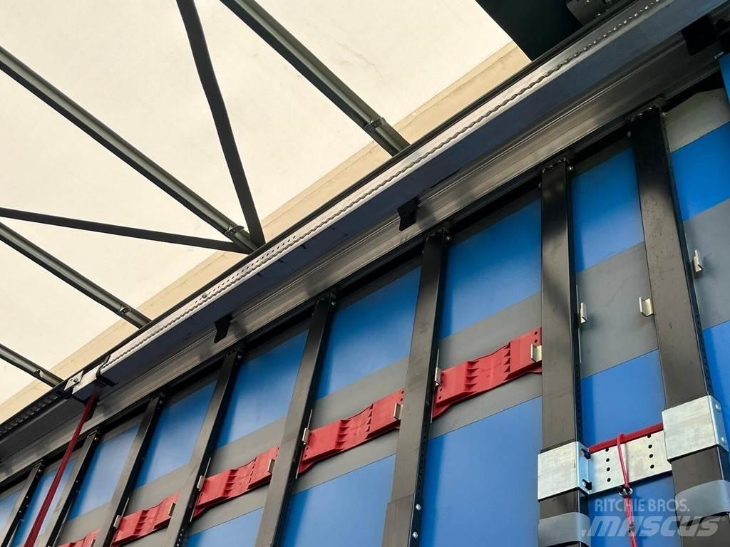 Kögel SN24 Curtainsider semi-trailers