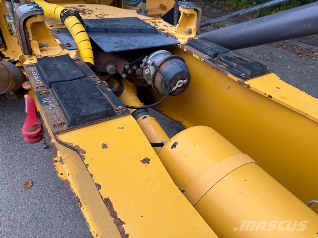 Volvo A25D Articulated Haulers