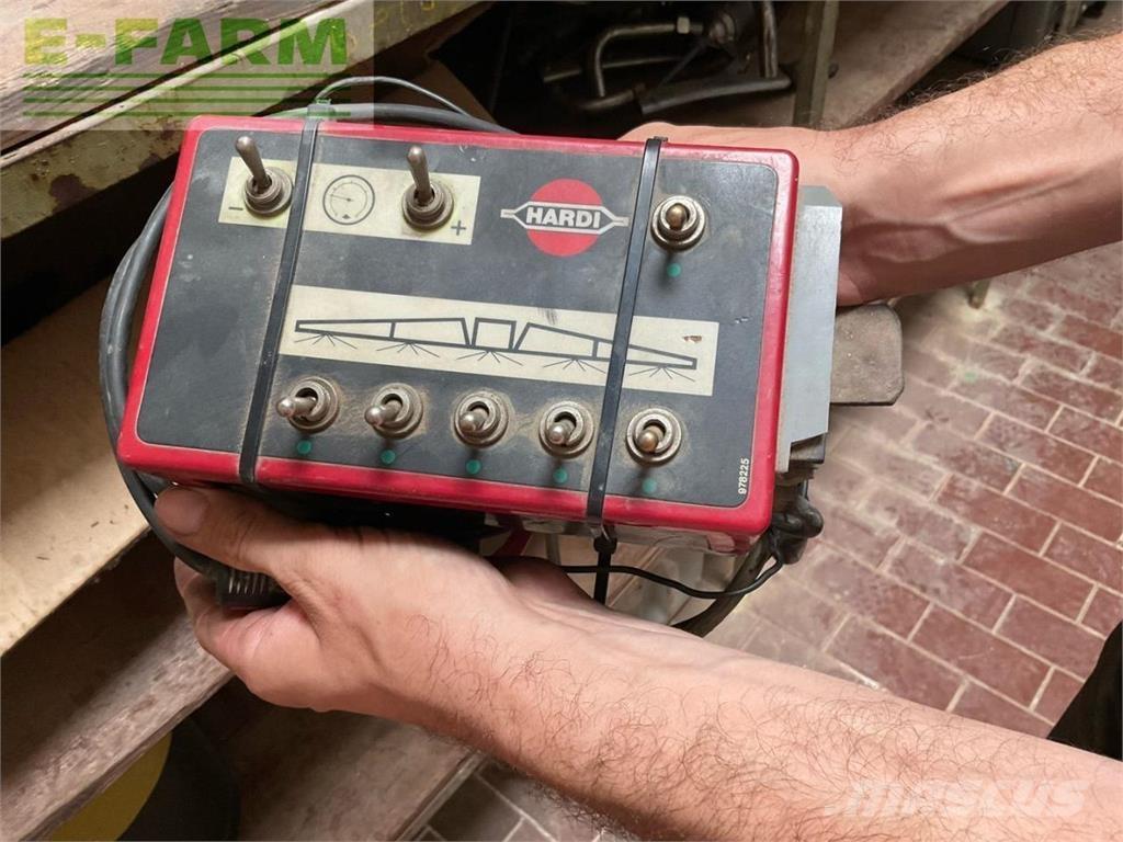 Hardi Commander Trailed sprayers