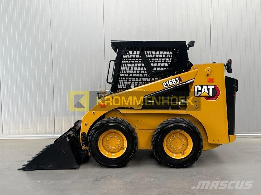 CAT 216 B3 Skid steer loaders
