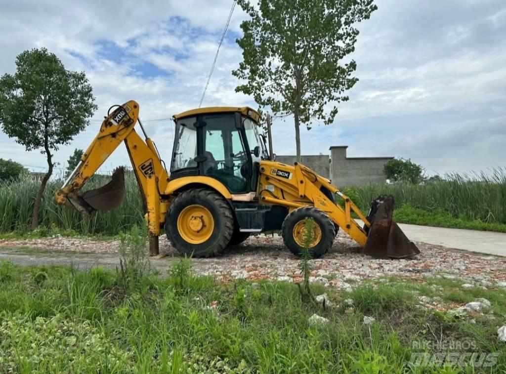 JCB 3 CX TLB's
