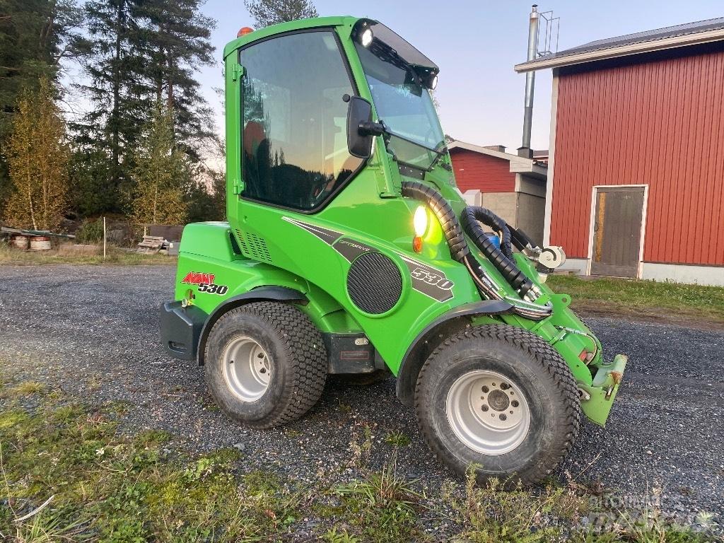 Avant 530 Mini loaders