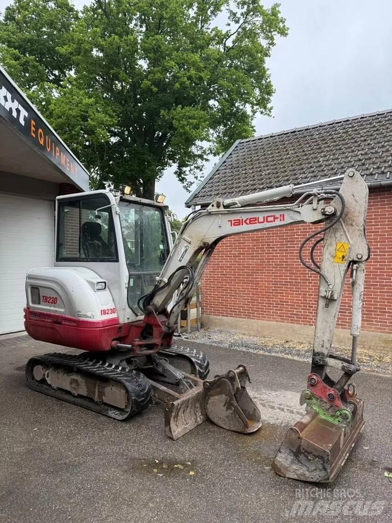 Takeuchi TB230 Mini excavators < 7t