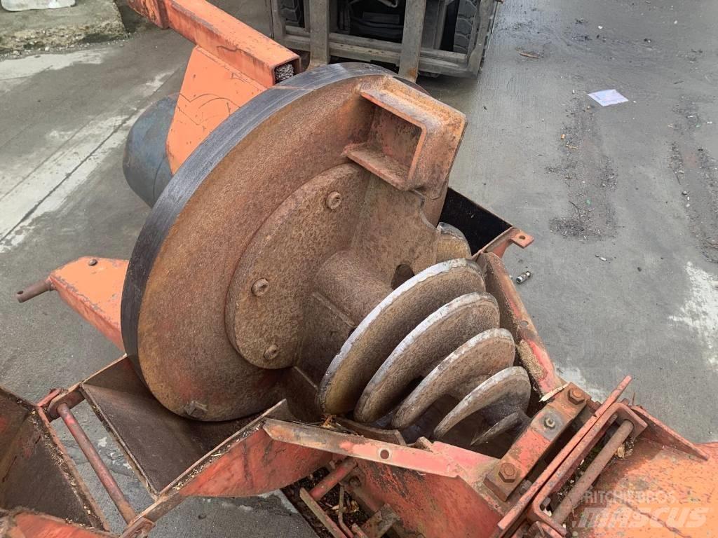 Sasmo HP-20 Wood chippers
