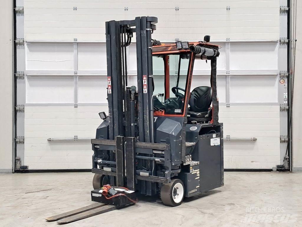 Combilift CBE2500 Sideloader